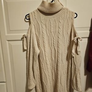 Women's Cream Cable Knit Sweater